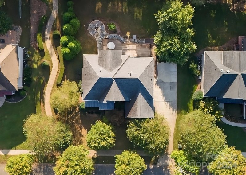 Property image 3 at 6326 Riverside Oaks Drive, Huntersville, NC 28078