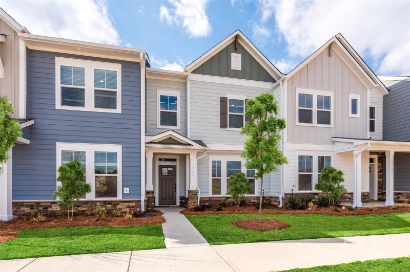 10103 Mamillion Drive