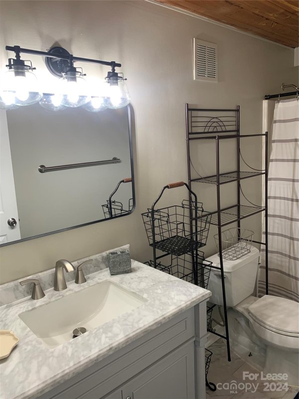 Property image 4 at 201 S Hoskins Road, Charlotte, NC 28208