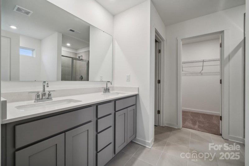 Property image 4 at 318 Bezelle Avenue, York, SC 29745