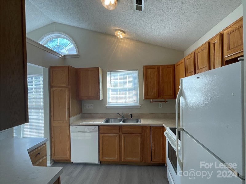 Property image 4 at 7802 Buddy Holly Road, Charlotte, NC 28216