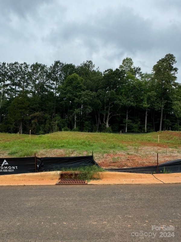 Property image 3 at 3701 Charles Street, Conover, NC 28613