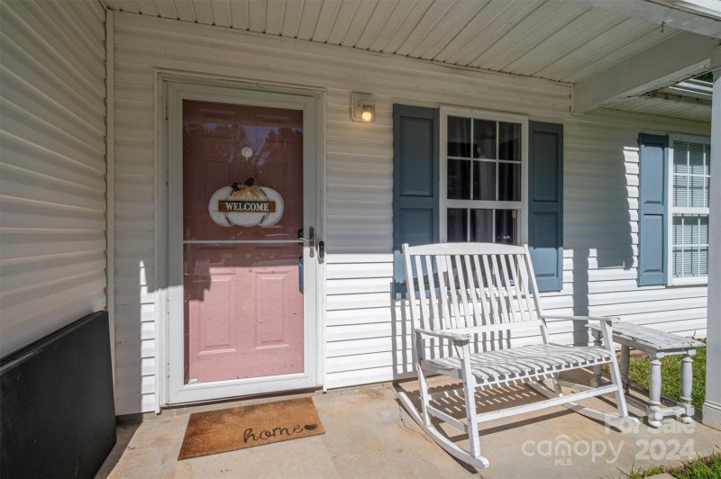 Property image 2 at 2300 Gelsinger Avenue, Bessemer City, NC 28016