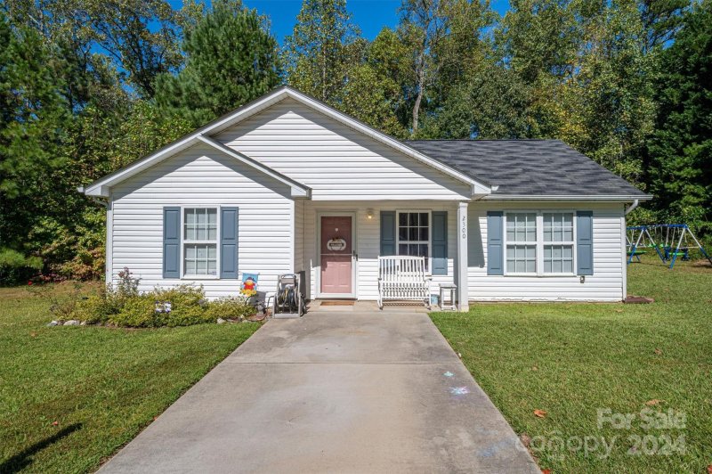 Property image 3 at 2300 Gelsinger Avenue, Bessemer City, NC 28016