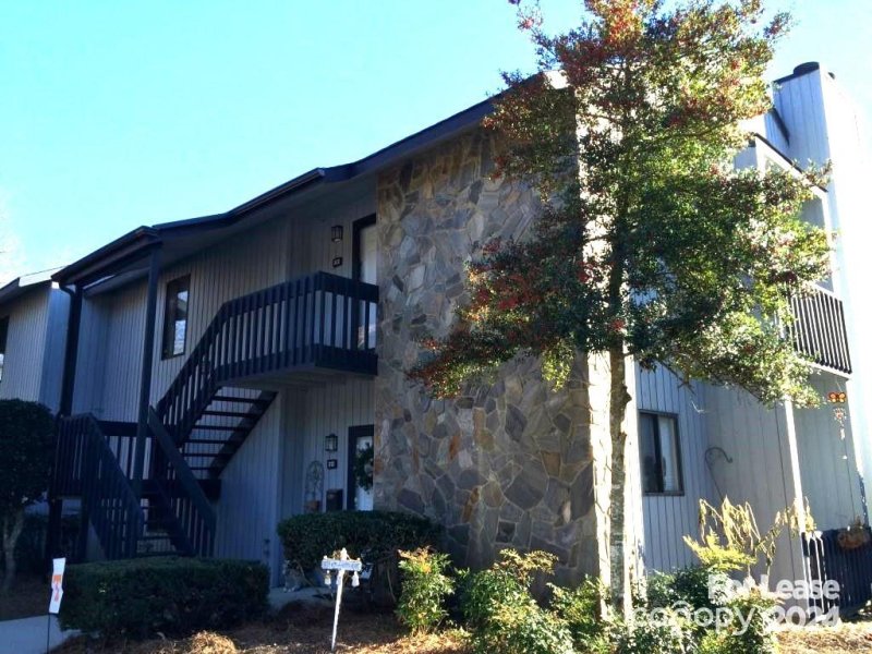 322 Mallard Head Lane