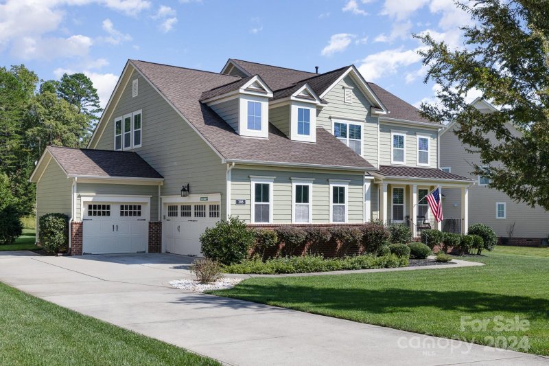 Property image 2 at 306 Monteray Oaks Circle, Fort Mill, SC 29715