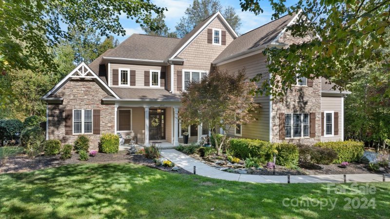 Property image 3 at 4547 Sawgrass Court, Denver, NC 28037