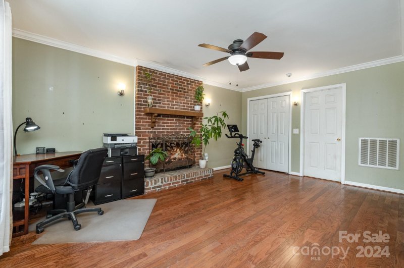 Property image 4 at 1539 Barberry Court, Charlotte, NC 28211