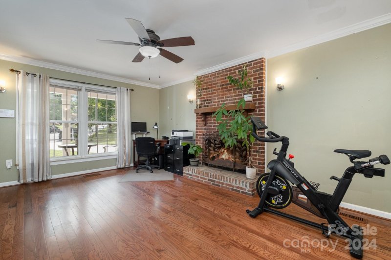 Property image 5 at 1539 Barberry Court, Charlotte, NC 28211