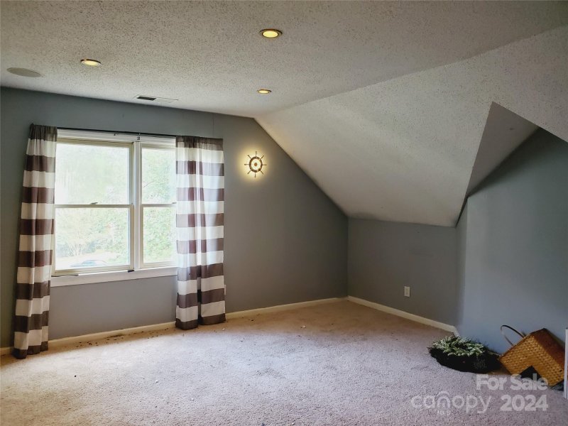 Property image 2 at 4905 Benthaven Lane, Charlotte, NC 28269