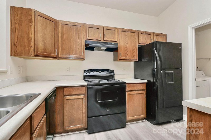 Property image 3 at 11761 Ridgeway Park Drive, Charlotte, NC 28277