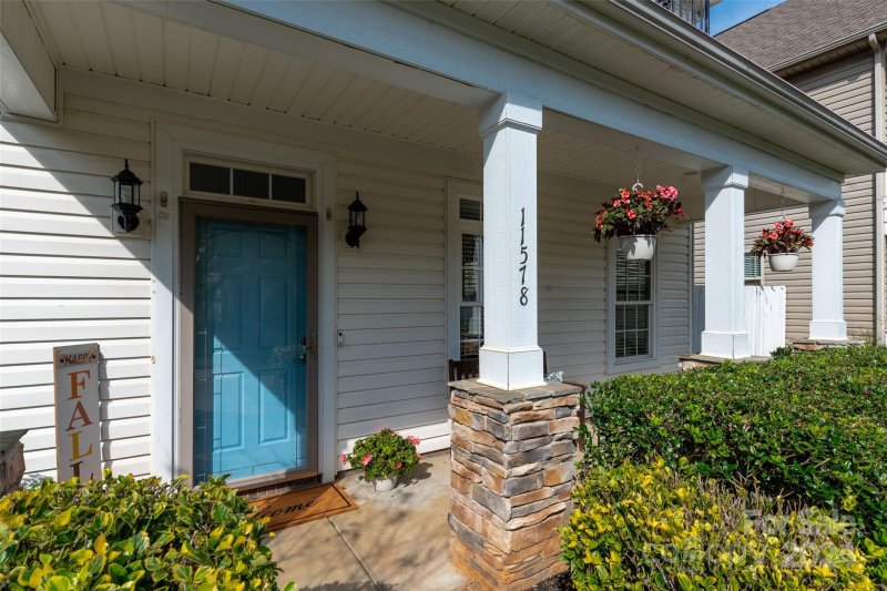 Property image 3 at 11578 Mcdunkeld Drive, Huntersville, NC 28078