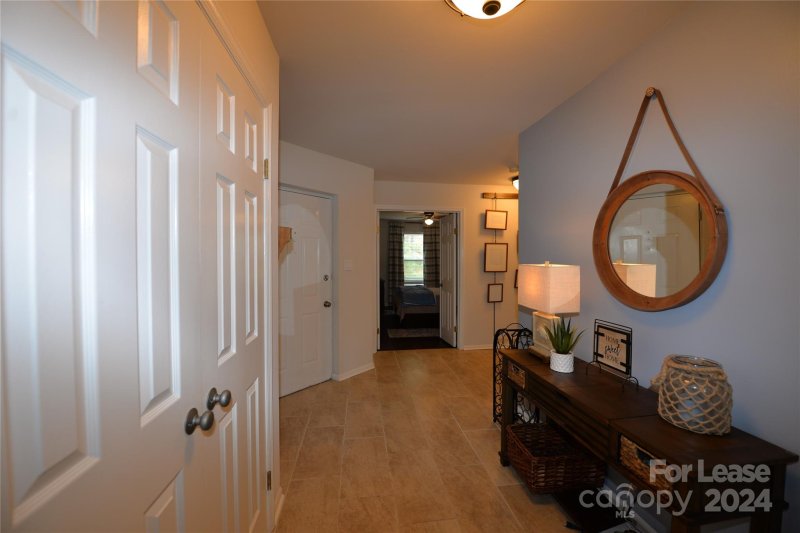 Property image 3 at 20123 Henderson Road, Cornelius, NC 28031