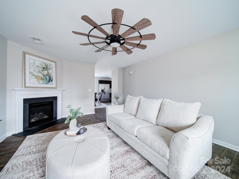 Property image 3 at 2628 Mcintosh Street, Dallas, NC 28034