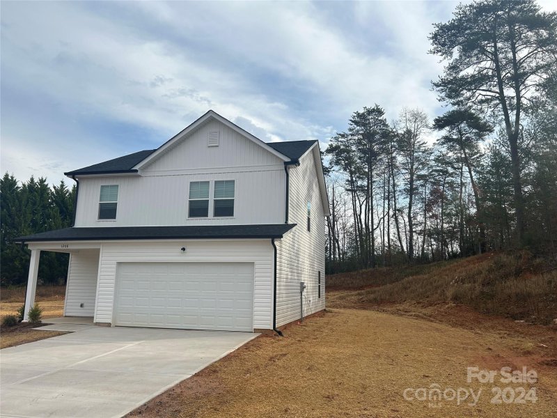 Property image 3 at 1208 Fall Day Circle, Lenoir, NC 28645