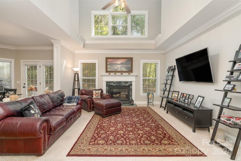 Property image 5 at 4400 Serene Lane, Charlotte, NC 28216