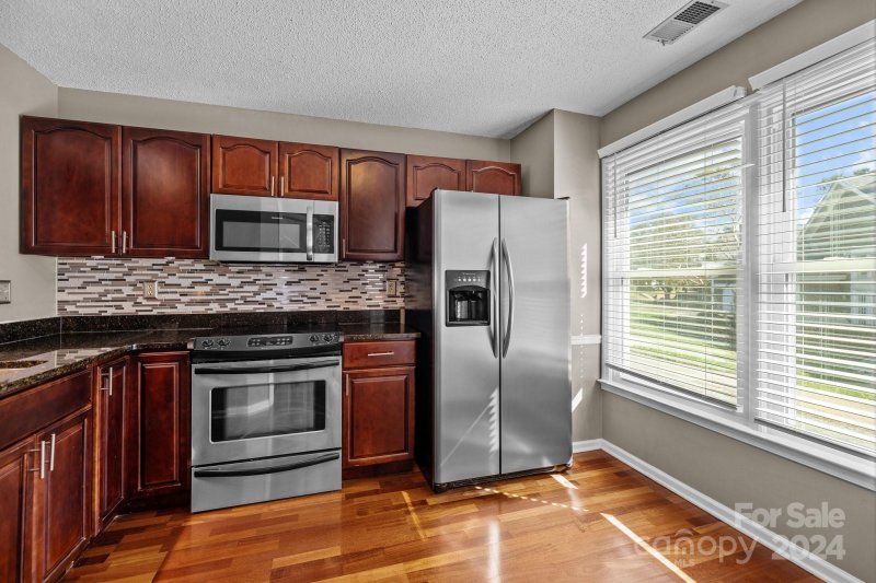 Property image 5 at 8249 Tradd Court, Charlotte, NC 28210