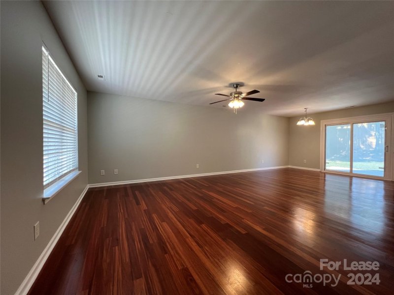 Property image 2 at 1128 Ametrine Lane, Dallas, NC 28034