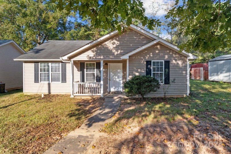 Property image 3 at 2113 Sunset Boulevard, Charlotte, NC 28269