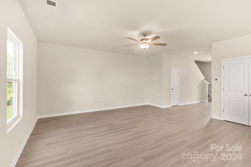 Property image 3 at 6424 Lowe Lane, Charlotte, NC 28214