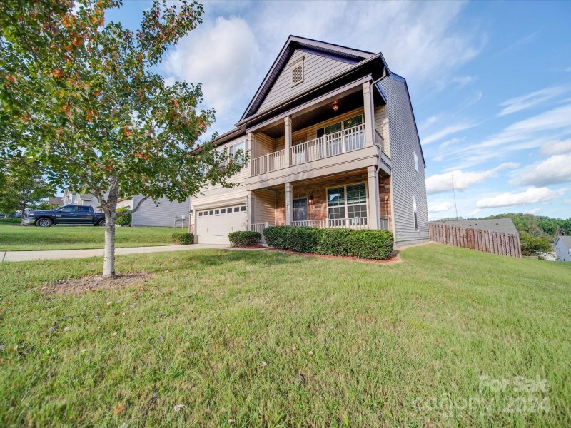 Property image 2 at 131 Renville Place, Mooresville, NC 28115