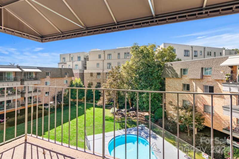 Property image 3 at 1323 Queens Road, Charlotte, NC 28207