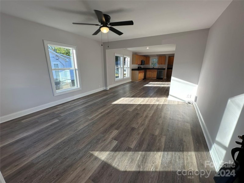 Property image 3 at 802 Beechwood Street, Kannapolis, NC 28081