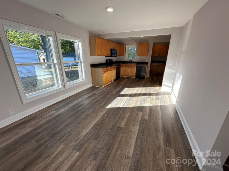 Property image 4 at 802 Beechwood Street, Kannapolis, NC 28081