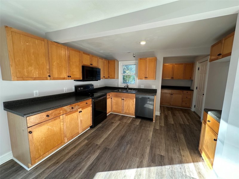 Property image 5 at 802 Beechwood Street, Kannapolis, NC 28081