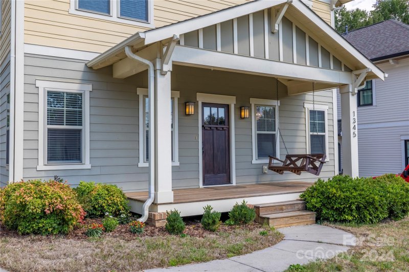 Property image 2 at 1345 Downs Avenue, Charlotte, NC 28205