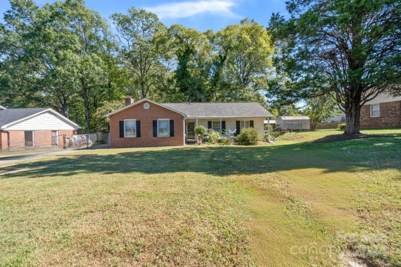 7515 Bramblewood Drive