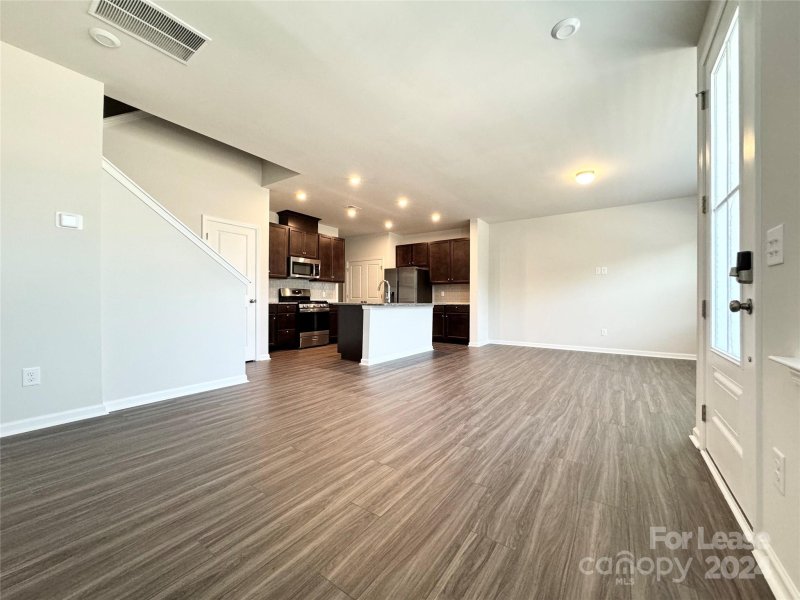 Property image 2 at 8911 Peatland Alley, Charlotte, NC 28215