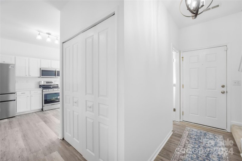 Property image 2 at 19603 Deer Valley Drive, Cornelius, NC 28031