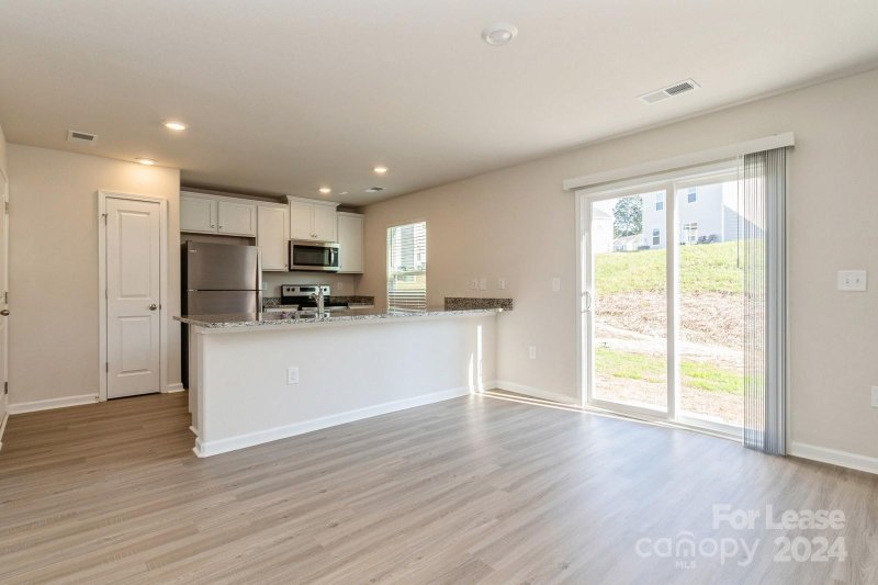 Property image 5 at 8026 Moose Creek Drive, Charlotte, NC 28214