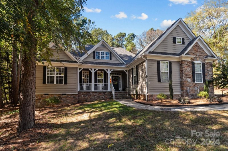 Property image 2 at 308 Silvercliff Drive, Mount Holly, NC 28120