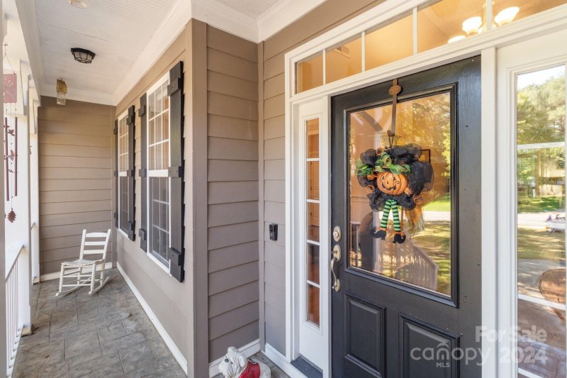 Property image 4 at 308 Silvercliff Drive, Mount Holly, NC 28120