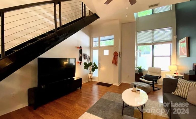 Property image 2 at 2125 Southend Drive, Charlotte, NC 28203