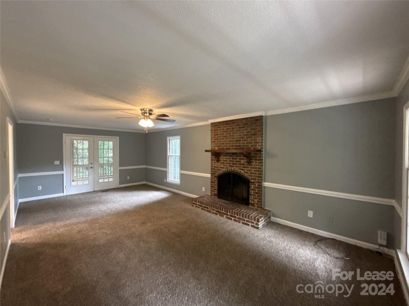 Property image 2 at 6825 Charette Court, Charlotte, NC 28215