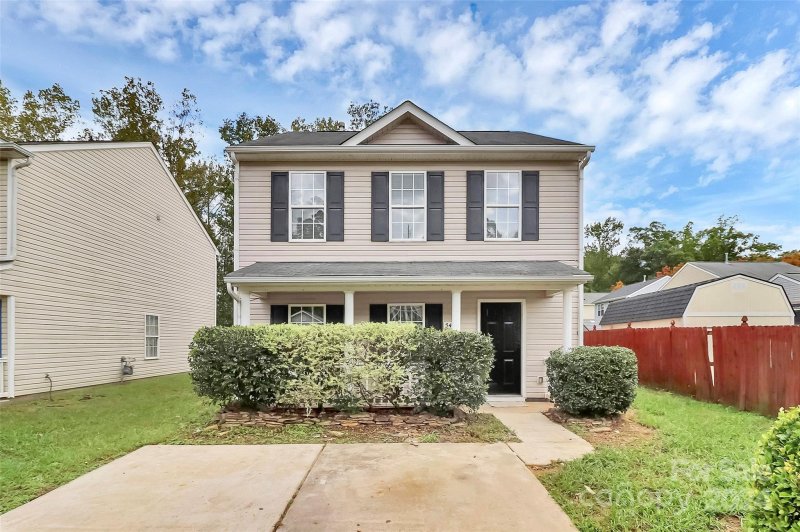 Property image 2 at 5435 Henderson Oaks Drive, Charlotte, NC 28269