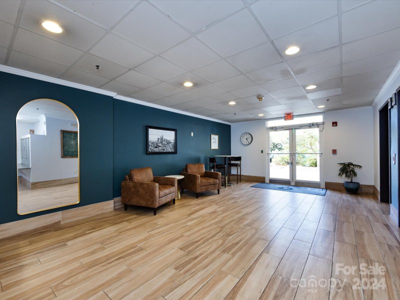 Property image 5 at 405 W 7th Street, Charlotte, NC 28202