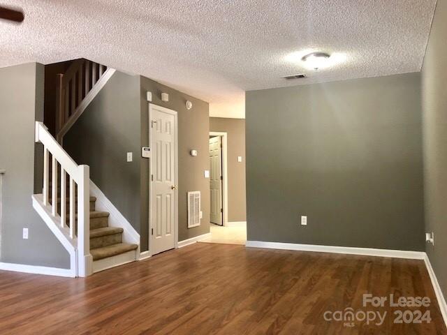 Property image 3 at 7543 Petrea Lane, Charlotte, NC 28227