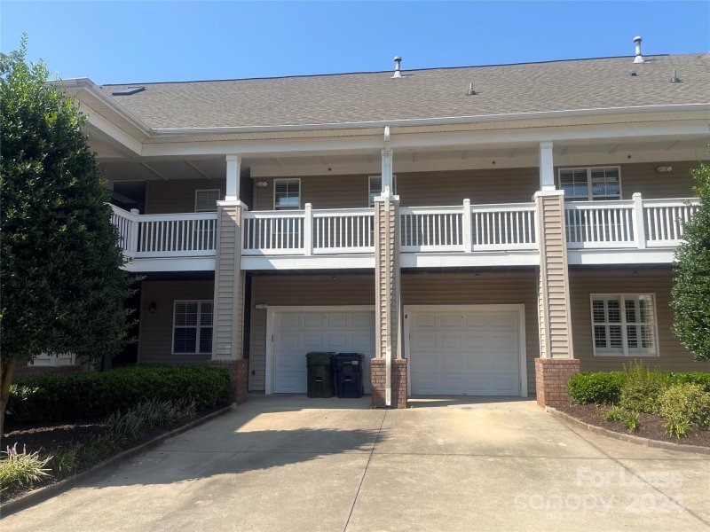 Property image 2 at 8915 Rosalyn Glen Road, Cornelius, NC 28031