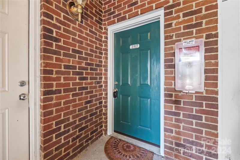 Property image 2 at 2517 Carya Pond Lane, Charlotte, NC 28212