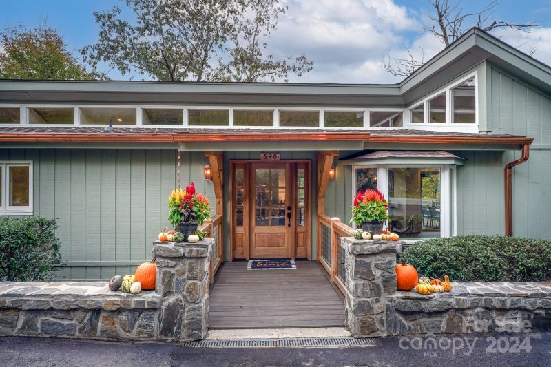 Property image 3 at 698 Center Court Drive, Boone, NC 28607