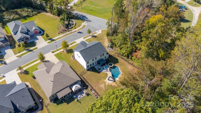 Property image 3 of 2657 Cheverny Place in Castlebrooke, Concord, NC 28027