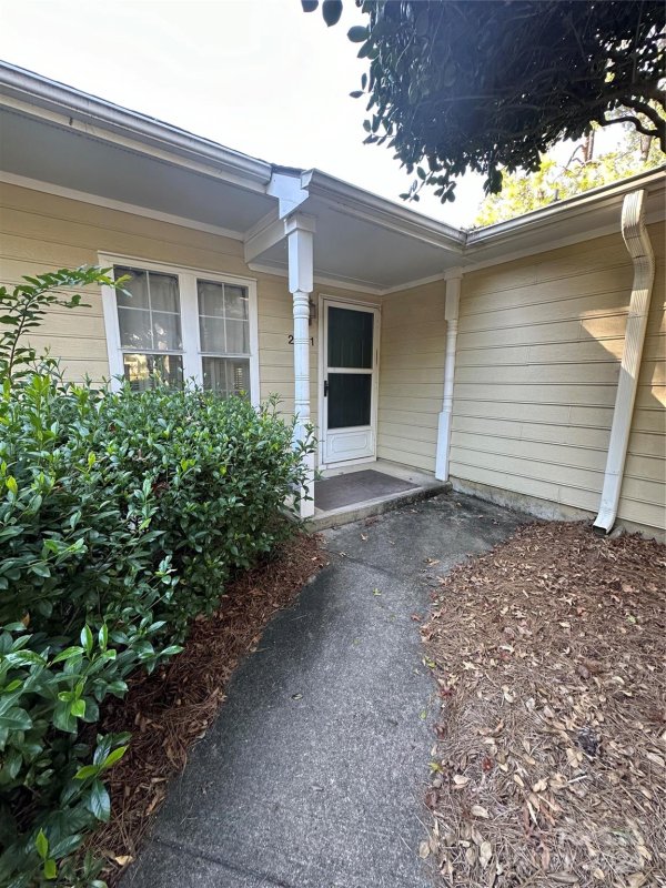 2721 Tiergarten Lane