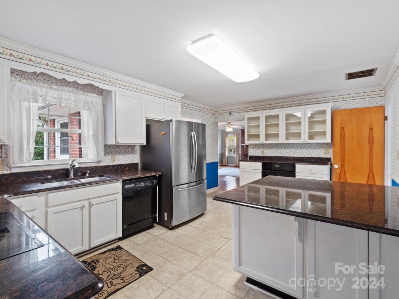 Property image 4 at 1119 Castlegate Street, Gastonia, NC 28054