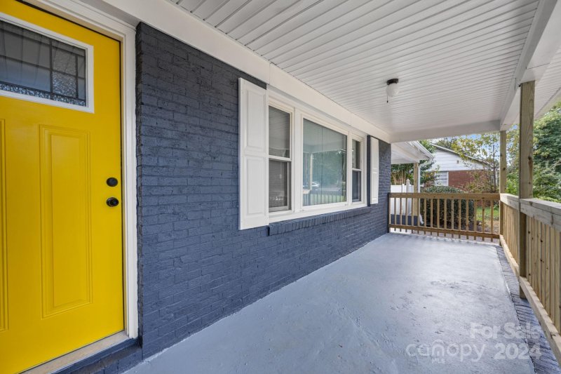 Property image 5 at 941 Tom Hunter Road, Charlotte, NC 28213