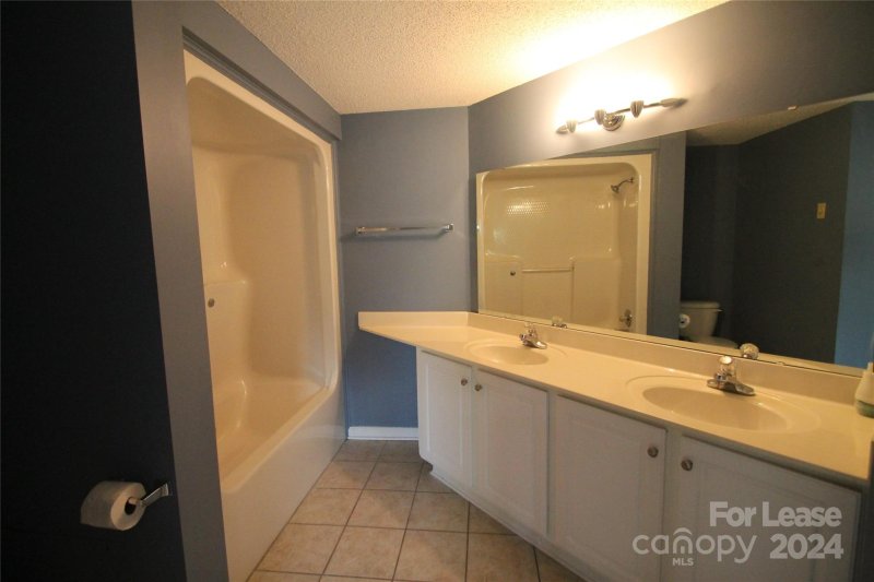 Property image 3 at 211 Heritage Boulevard, Fort Mill, SC 29715