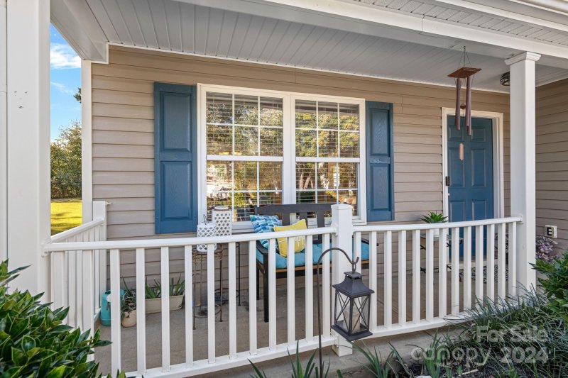 Property image 2 at 5012 Mesa Court, Gastonia, NC 28054